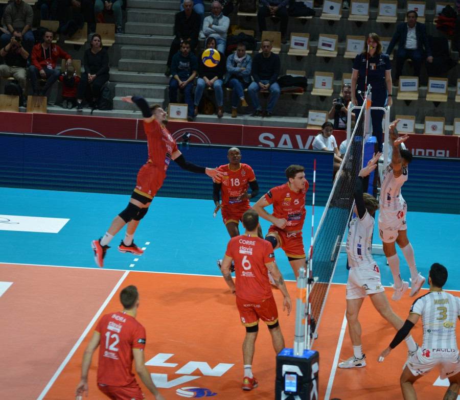 Chaumont Volley-Ball 52  - 1